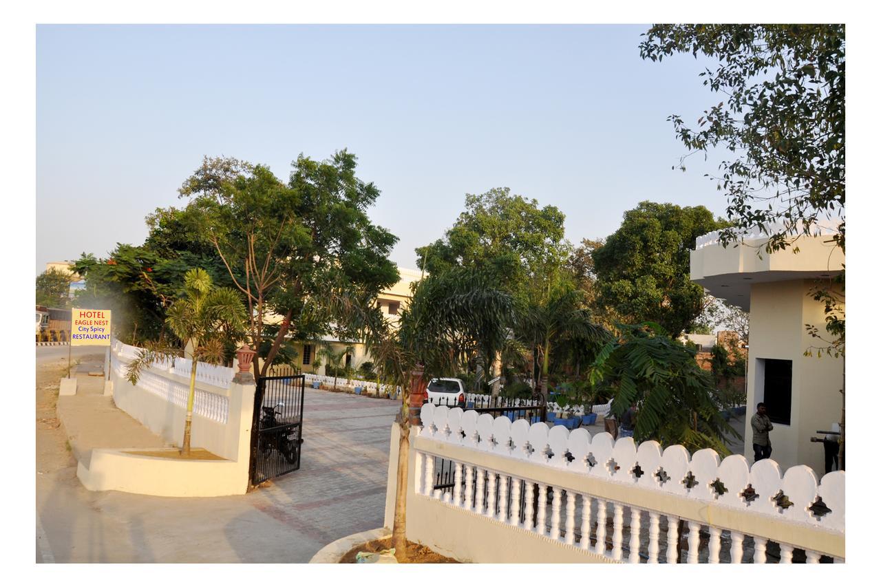 Hotel Eagle Nest Bharatpur Exterior photo